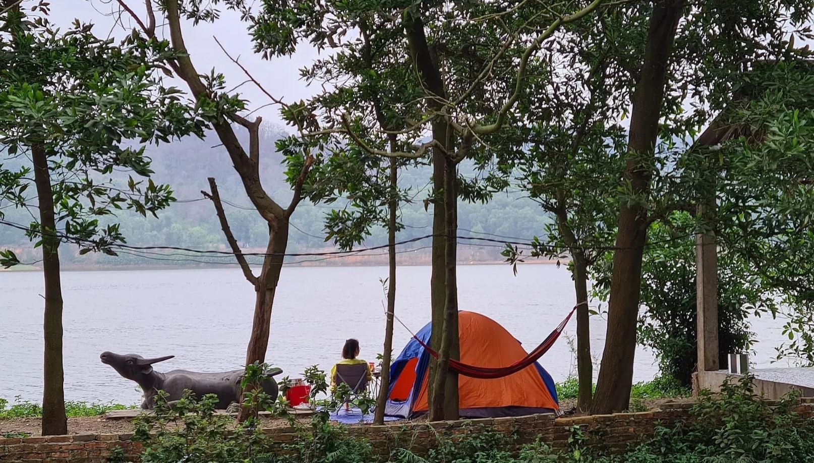Cắm trại ở Hồ Đồng Quan